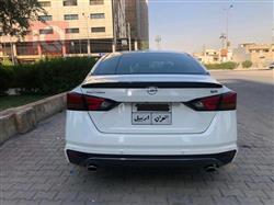 نيسان ألتيما